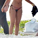Fourth pic of :: Largest Nude Celebrities Archive. Rihanna fully naked! ::
