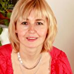 First pic of The fastest growing mature site - Allover30.com !!