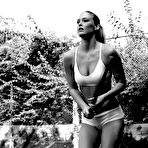 First pic of :: Largest Nude Celebrities Archive. Bar Refaeli fully naked! ::