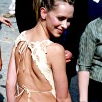 Fourth pic of Jennifer Love Hewitt