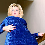First pic of MILF Porn