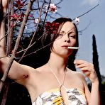 Fourth pic of Christina Ricci