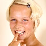 First pic of Fresh Teen Porn