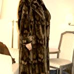 First pic of LegsWorld.de - Lady Barbara in foot fetish action