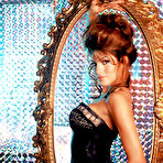 Fourth pic of Eva Mendes sexy and niplsip scans from magazines