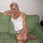 First pic of WifeBucket.com - Real submitted pics of amateur housewives from nextdoor!