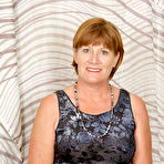 First pic of AllOver30.com - Introducing 47 year old Samantha L