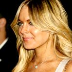 First pic of Lindsay Lohan