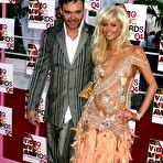 Fourth pic of Paris Hilton