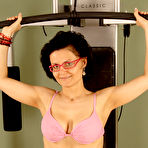 First pic of AllOver30.com - Introducing 41 year old Honey S