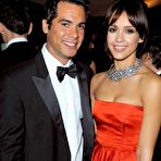 Second pic of Jessica Alba posing for paparazzi in short red dress