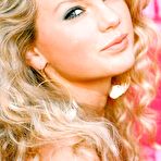 First pic of  Taylor Swift fully naked at TheFreeCelebrityMovieArchive.com! 