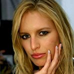 Third pic of Karolina Kurkova sexy at Gottex Spring 2011 fashion show