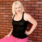 First pic of Chubby Loving - Nice Fat Blonde Strips In The Gym