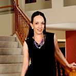 First pic of The fastest growing mature site - Allover30.com !!