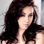 Third pic of Leggy Brunette Heather Joy Spreads