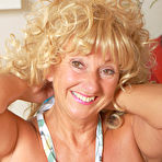 Second pic of Mature Pictures Featuring 62 Year Old Samantha T From AllOver30