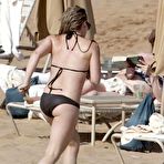 Second pic of Hilary Duff absolutely naked at TheFreeCelebMovieArchive.com!