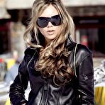 First pic of ::: Victoria Beckham nude photos and movies :::