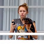 First pic of Miley Cyrus fully naked at Largest Celebrities Archive!