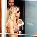 First pic of Gisele Bundchen fully naked at Largest Celebrities Archive!