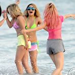 Second pic of Selena Gomez fully naked at Largest Celebrities Archive!