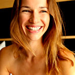 Fourth pic of Cherry Nudes - Alece Fashion Week