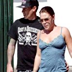 First pic of Pink :: THE FREE CELEBRITY MOVIE ARCHIVE ::