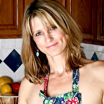 Second pic of AllOver30.com - Introducing 43 year old Veronica B