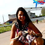 Second pic of CutiesFlashing - free flashing/public photo galleries