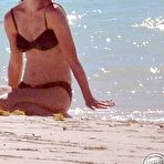 First pic of Natalie Portman absolutely naked at TheFreeCelebMovieArchive.com!