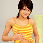 First pic of Make Teen Gape - Young Brunette Bonny Anderson Anal Rammed