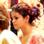 Second pic of Selena Gomez fully naked at Largest Celebrities Archive!