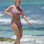 Fourth pic of  Elisha Cuthbert fully naked at CelebsOnly.com! 