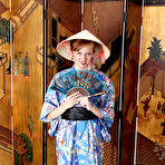 First pic of Mature Pictures Featuring 31 Year Old Alex From AllOver30