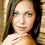 Second pic of Seductive Babe Strips Off Her Yellow Dress