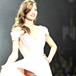 First pic of  Miranda Kerr fully naked at Largest Celebrities Archive! 