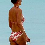 Second pic of :: Babylon X ::Uma Thurman gallery @ MRnude.com nude and naked celebrities