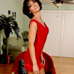 First pic of Mature Pictures Featuring 37 Year Old Coral From AllOver30