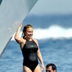 Fourth pic of :: Largest Nude Celebrities Archive. Hayden Panettiere fully naked! ::