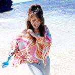 Fourth pic of Nao Yoshizaki - Lovely and hot teen model shows her hot stuff