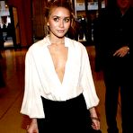 First pic of Olsen Twins Sexy Posing Pictures - Only Good Bits - free pictures of Olsen Twins Sexy Posing Pictures 
nude