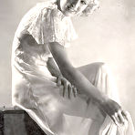 Second pic of Vintage Pornography - by HomeMadeJunk.com