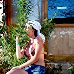 Fourth pic of Hot sex in public shower - porntraveling.com