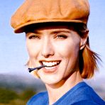 First pic of Tea Leoni