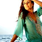 Fourth pic of Elizabeth Hurley fully naked at Largest Celebrities Archive!