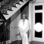 First pic of Kylie Minogue fully naked at Largest Celebrities Archive!