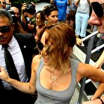 Fourth pic of Miley Cyrus fully naked at Largest Celebrities Archive!