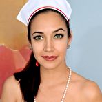 Fourth pic of Veronika's Gallery - Young Heaven
