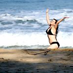 Third pic of :: Largest Nude Celebrities Archive. Liv Tyler fully naked! ::